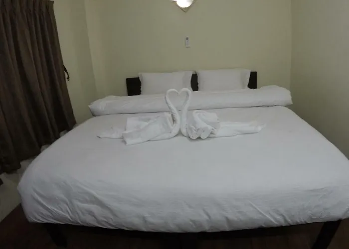 Bodhi Tree Hostel *