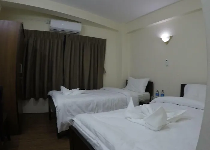 Bodhi Tree Hostel *